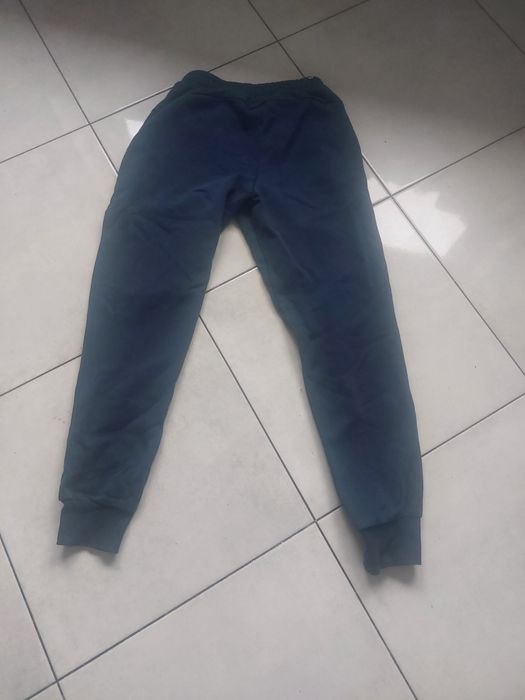 Spodnie dresowe męskie.  Rozmiar S. Polecam