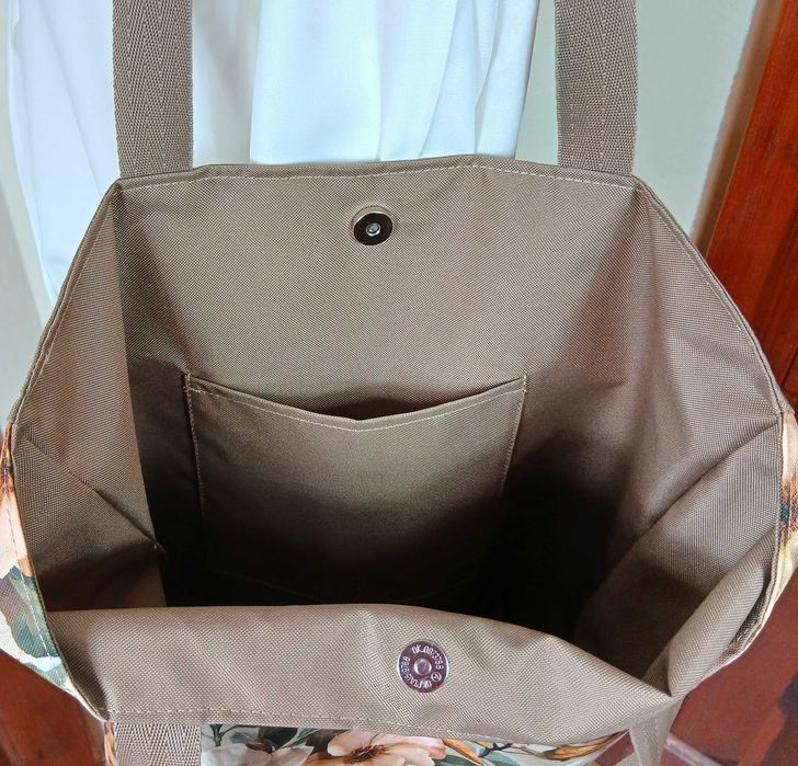 Shopper na zakupy pojemna torba w piękne kwiaty na beżowym HANDMADE