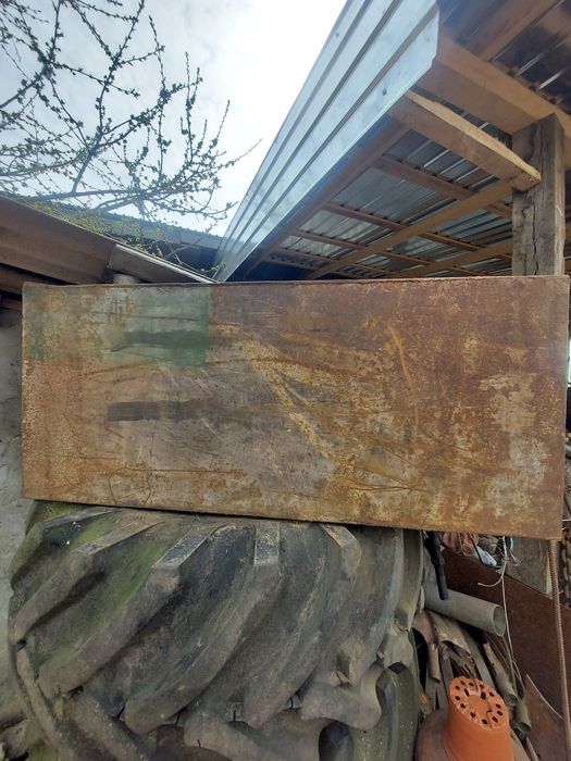 Продам залізну ємність