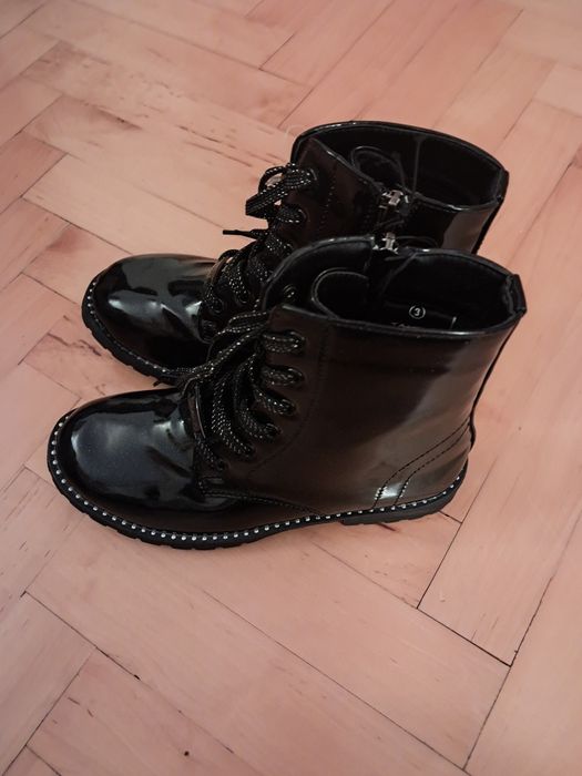 NOWE z metkami,TAHARI Buty trekingowe/trapery/botki lakierowane czarne