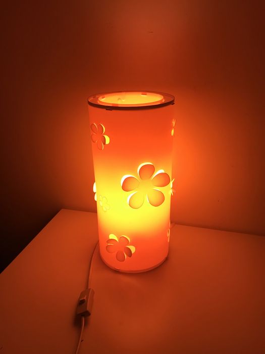 Candeeiros de mesa e candeeiro parede ikea