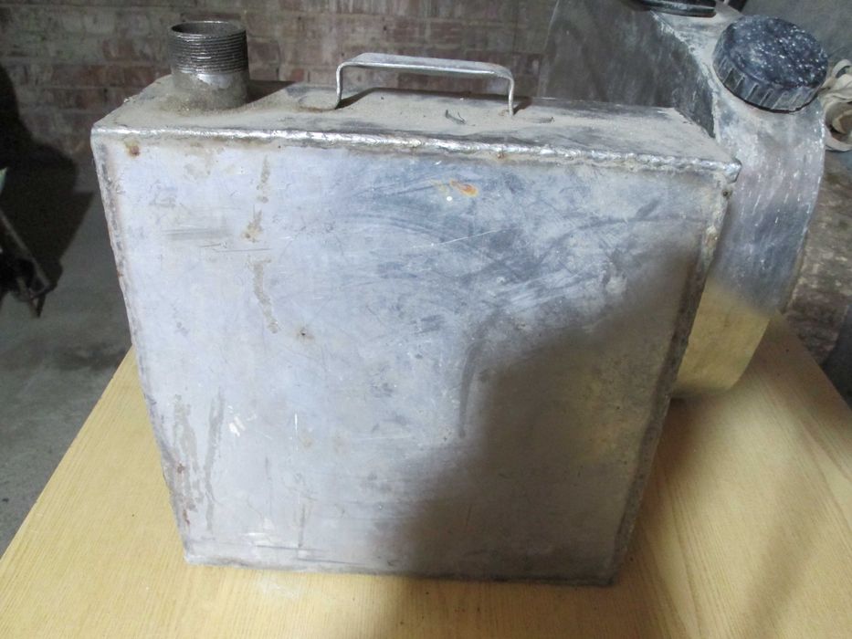 Каністра металічна. нержавійка.