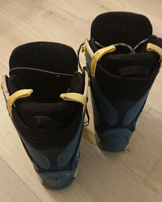 snowboard, buty,
