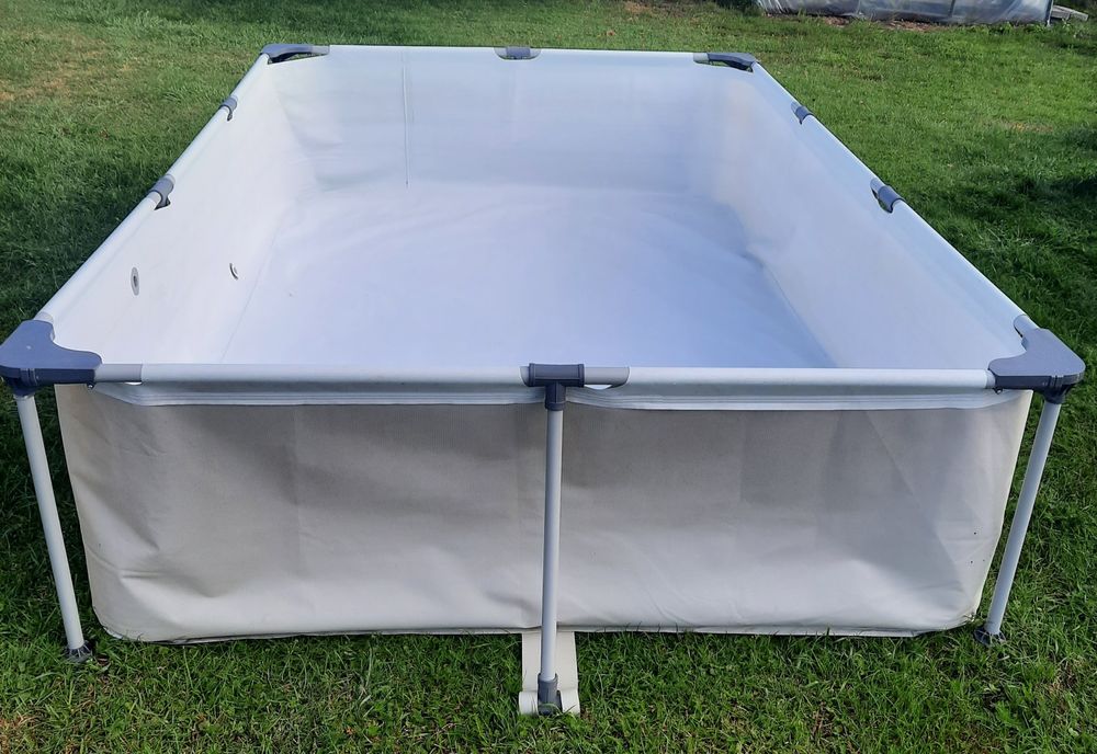 Sprzedam basen stelażowy