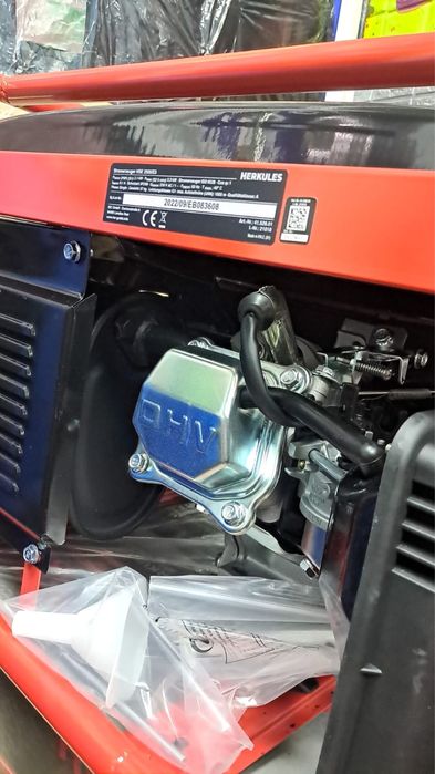 Генераторы новые Herkules HSE 2500/E5