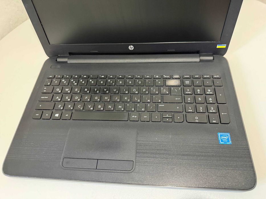 Ноутбук  HP 250 G5 в гарному стані!