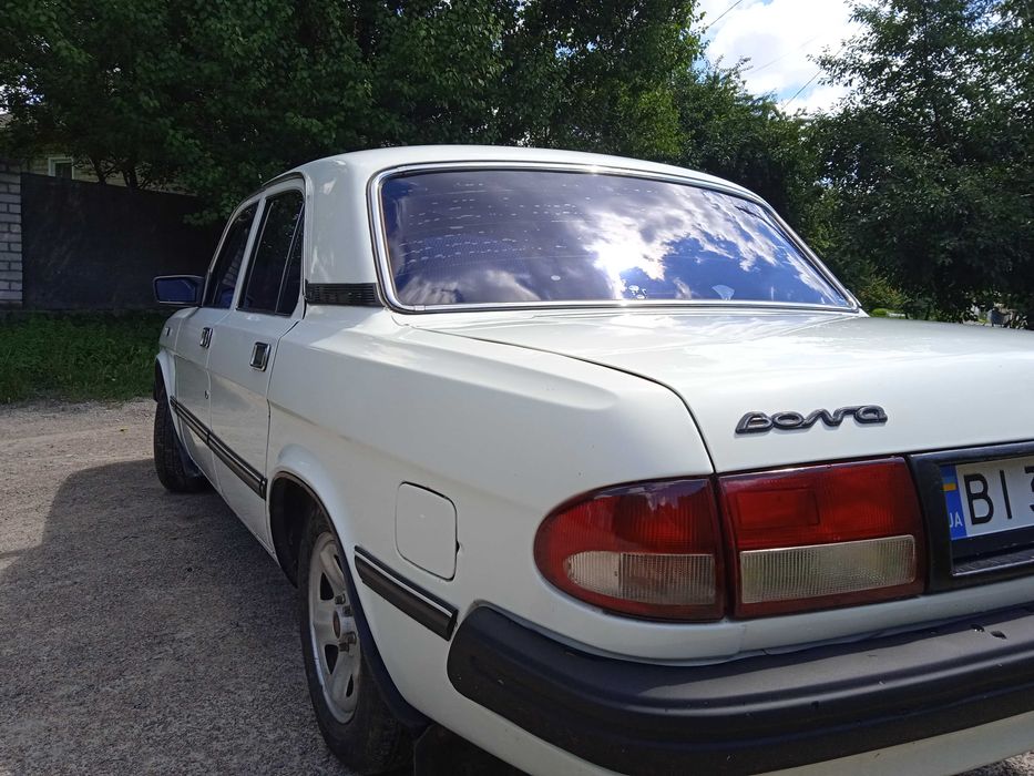 Продам  автомобиль Волга ГАЗ 31 10