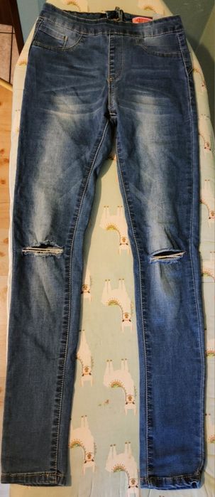 Nowe jeansy rozm 34