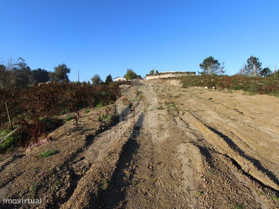 Venda de Lote de Gaveto em Águas Santas, Póvoa de Lanhoso