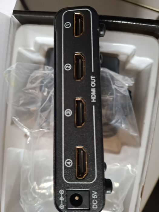 Splitter HDMI  model HDMI-104 K nowy