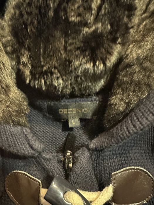 Casaco Malha com capuz de pêlo