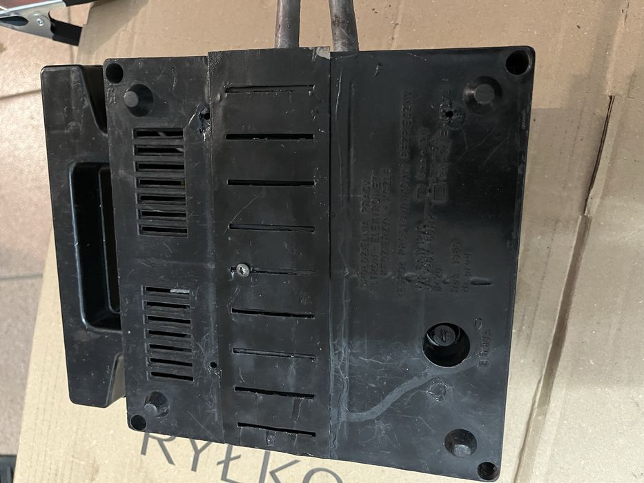 prostownik ładowanie 12 V do 6A