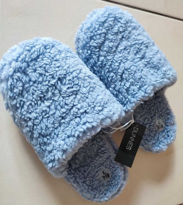 BAMBOSZE, polarowe pantofle futerko 41 kapcie