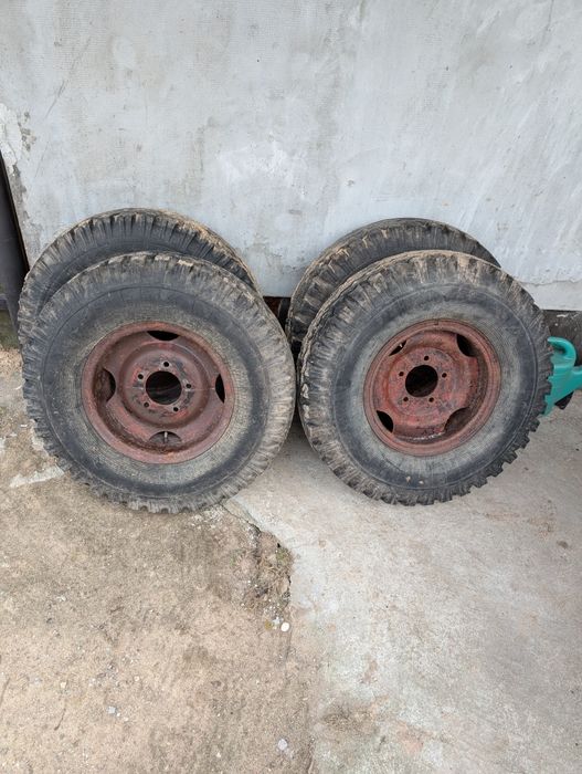 Koła do wozu platformy