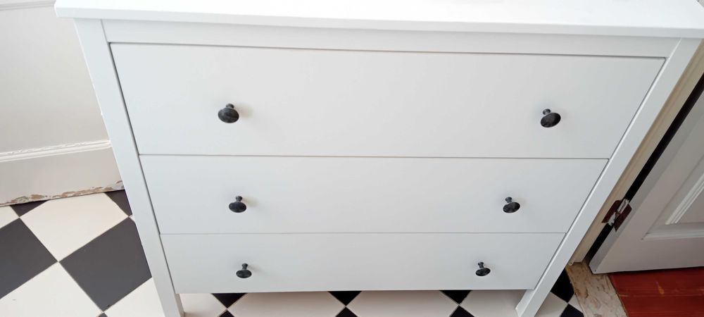 Cómoda HEMNES com 3 gavetas do IKEA