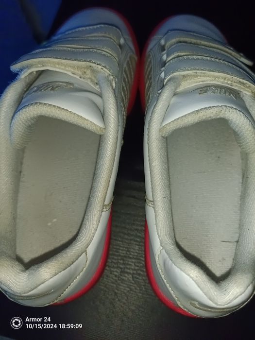 Buty Nike  damskie 36.5