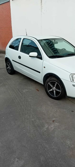 Opel corsa c 1.3 cdti 2005 comercial.