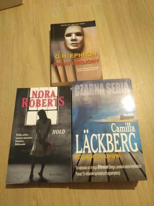 Świat urojony - Ephron, Hołd - Roberts, Pogromca lwów - Lackberg