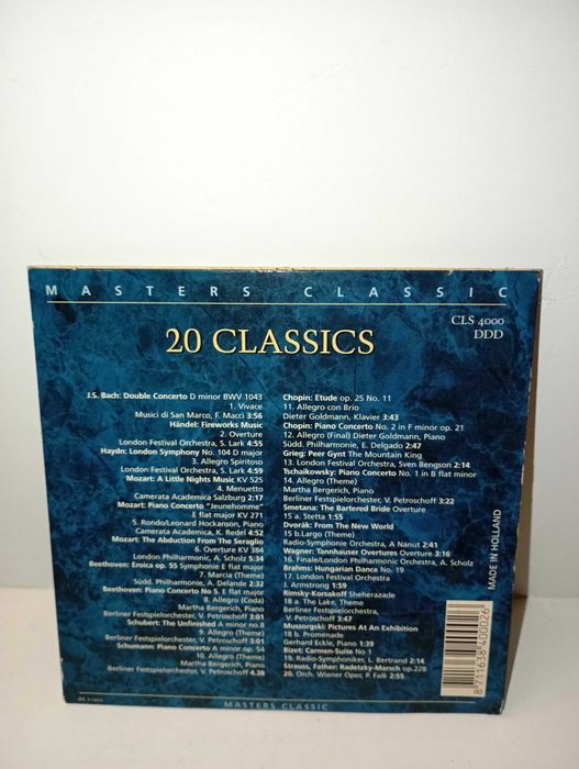 20 Classics - Master Classic435729187031623681