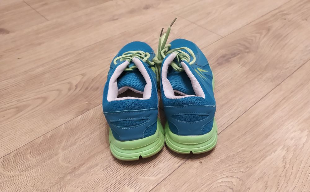 Buty sportowe, damskie, rozmiar 39, do biegania