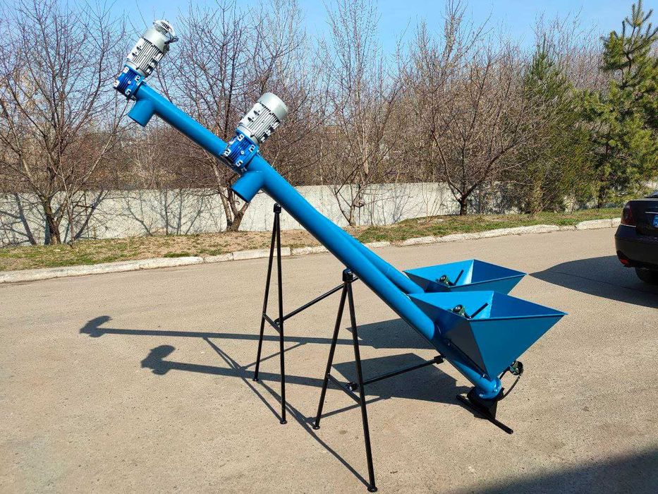 Шнек, дозатор, шнекові конвеєри, шнековий дозатор, комбайни, погрузчик