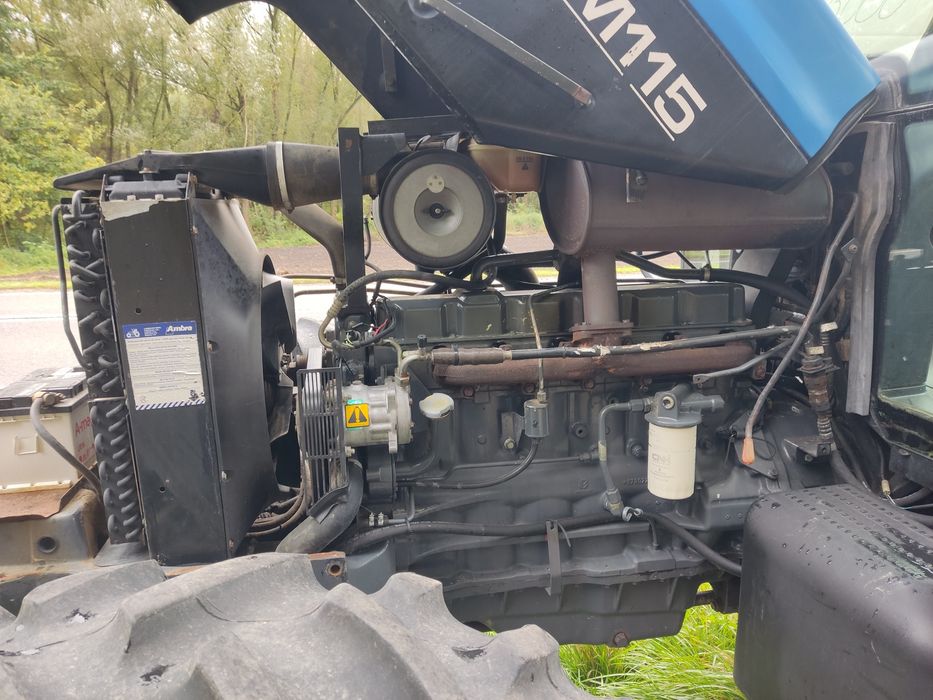 New Holland TM 115 z 2002r