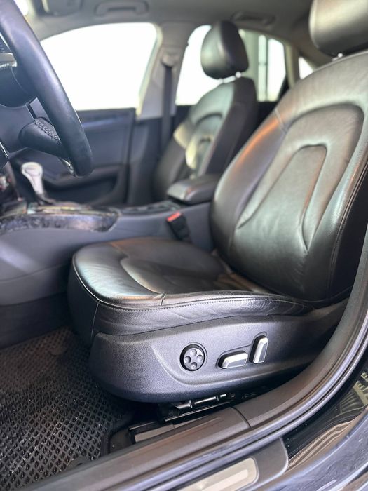 Продам Audi A4 B8