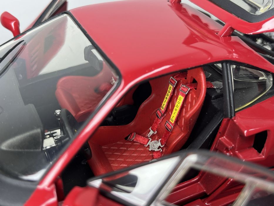 Ferrari F40 Hot wheels Elite 1:18: 10 000 грн. - Машинки Харьков