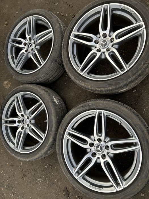 Колеса в зборі MERCEDES AMG різноширокі Pirelli