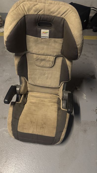 Oddam fotelik za darmo