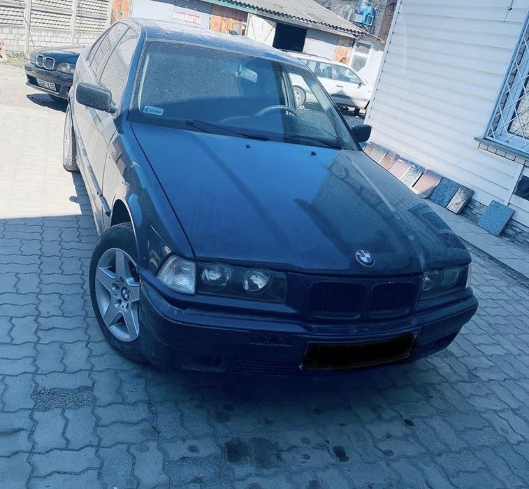 Капот Бмв Е39 Е46 Е53 Запчастини шрот Bmw