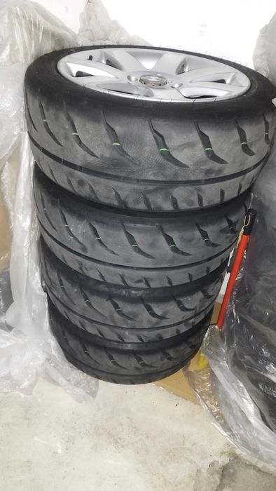 Rodas BMW 17 com Toyo R888-R Novos