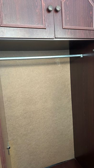 Меблі, шафа для одягу