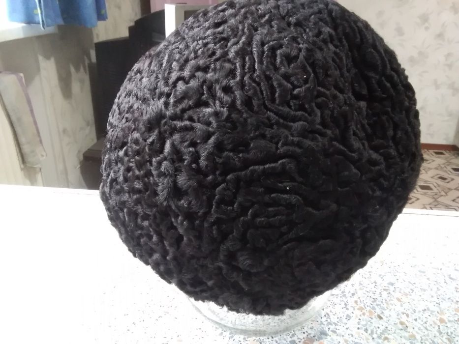 Продам шапки из натурального меха