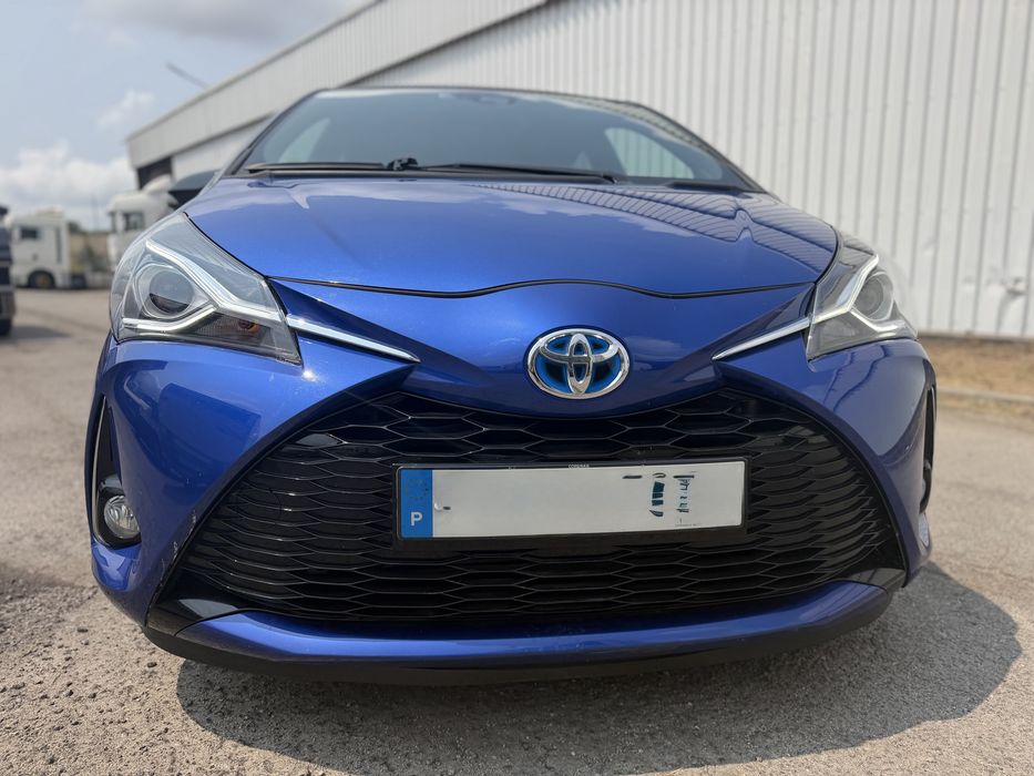 Toyota yaris 1.4 hybrid  autonatico — photo 3