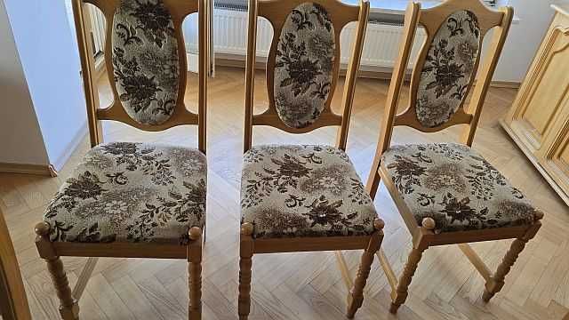 Sprzedam krzesła tapicerowane
