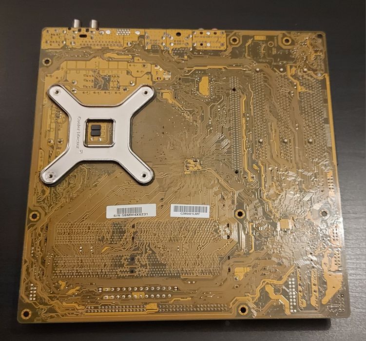 Motherboard ASUS - P5LP-LE64585939453697121