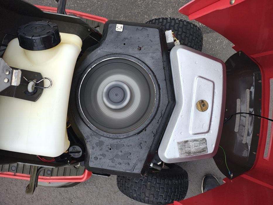 Traktorek kosiarka Turbo Cut 16hp boxer