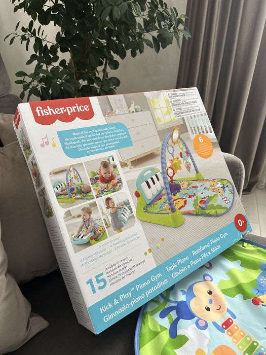 Розвивальний музичний килимок Fisher-Price Kick & Play Piano Gym