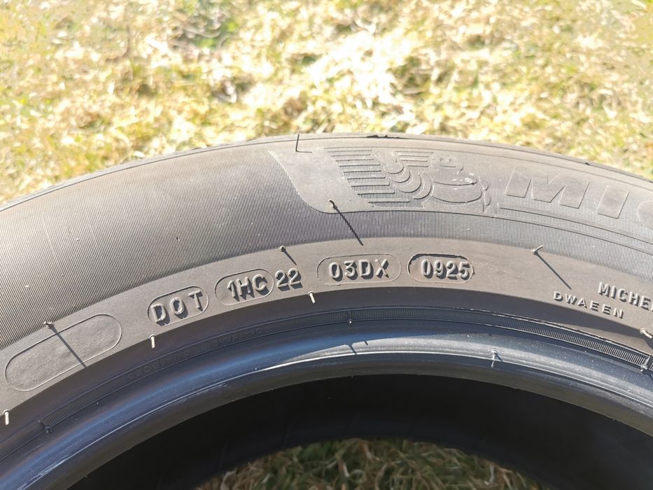 Michelin primacy 4  215/65/17 komplet