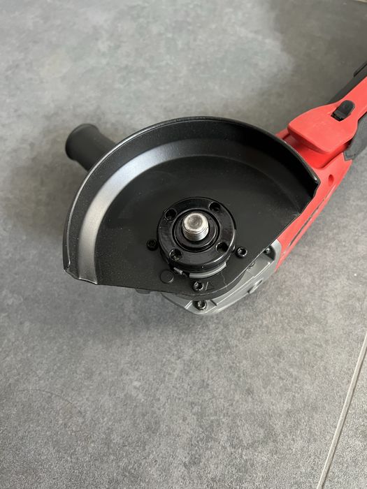 Безщіткова Акум.болгарка Milwaukee m18 ONEFSAG 125 XPDB +АКБ 5.0