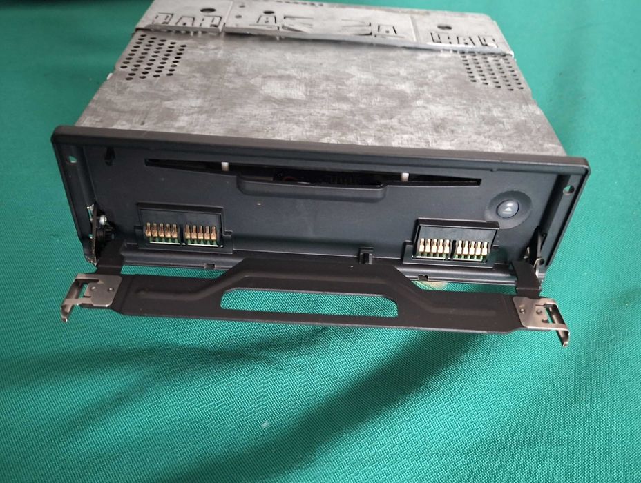 Rádio vintage, Grundig ALLIXX, SCD5490 RDS - 4x50W