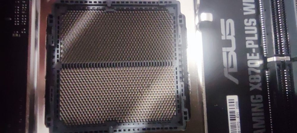 Asus x870e-plus wifi7