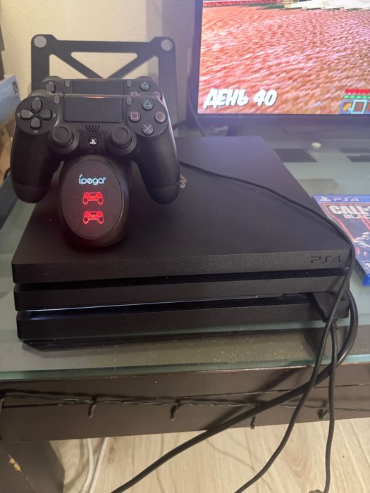 PlayStation 4 pro 1tb