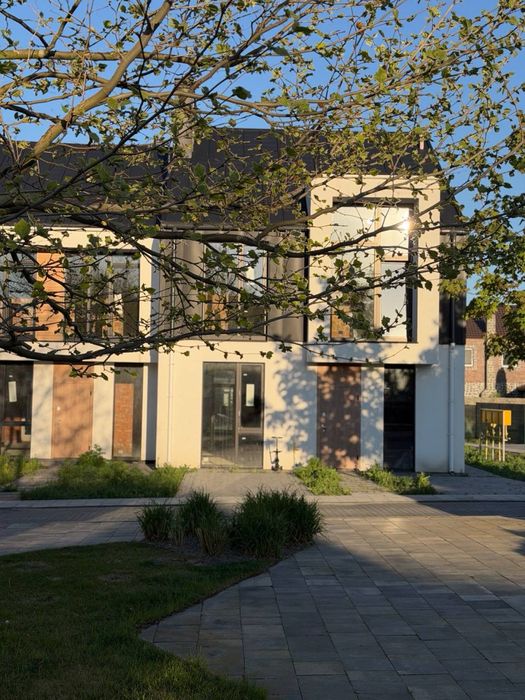 House in Irpin - View 2