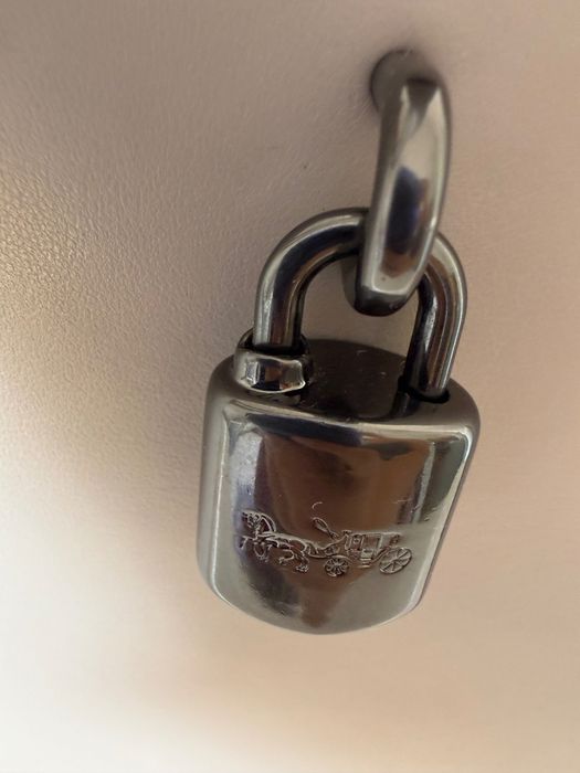 Mala Coach original semi novo