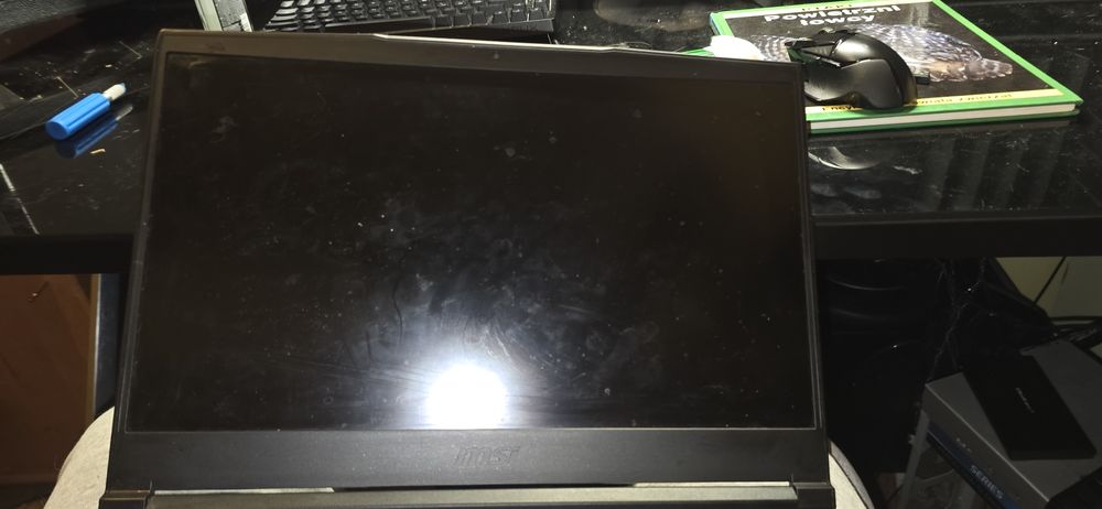 Sprzedam laptopa msi gf63 thin 10UC