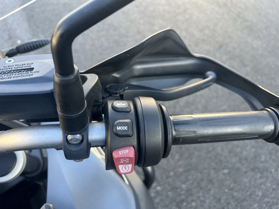 Bmw 750 gs  em bom estado, sem nada a fazer