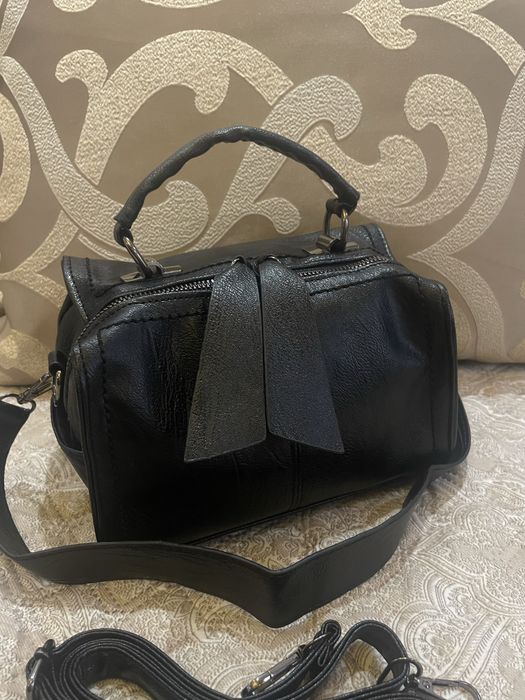 Жіноча  модна сумочка, нова.