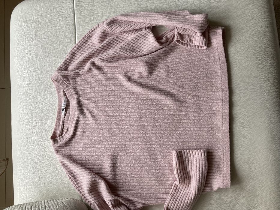 Sweter pudełkowy h & m rozmiar 170.